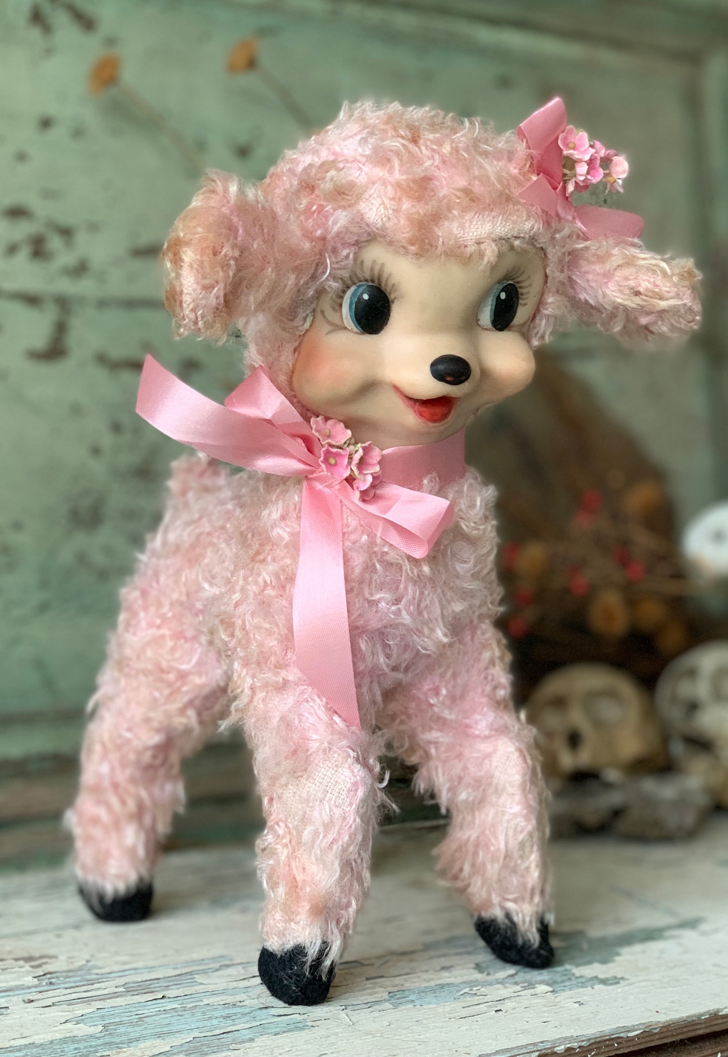 Vintage small Rushton pink lamb