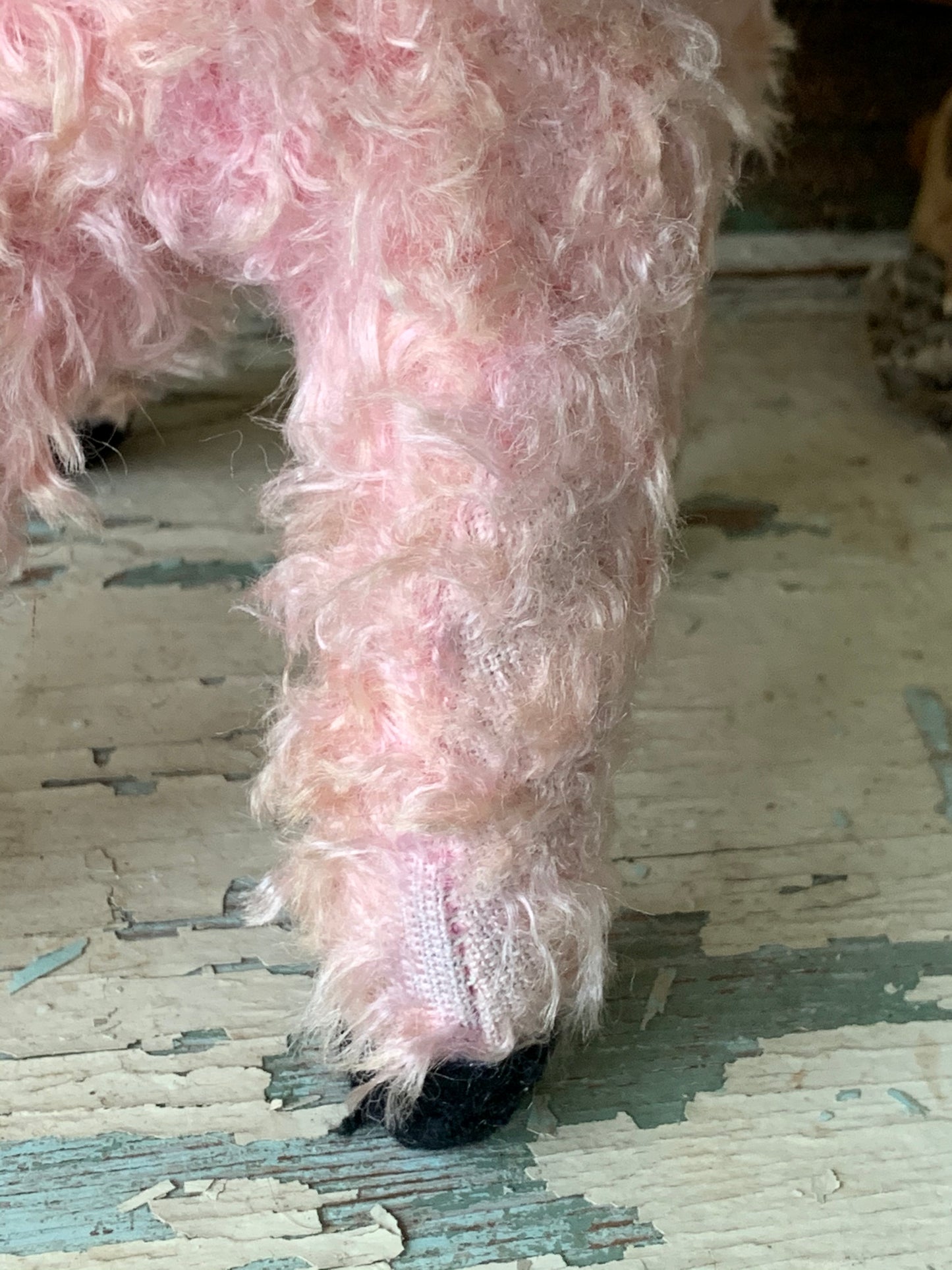 Vintage small Rushton pink lamb