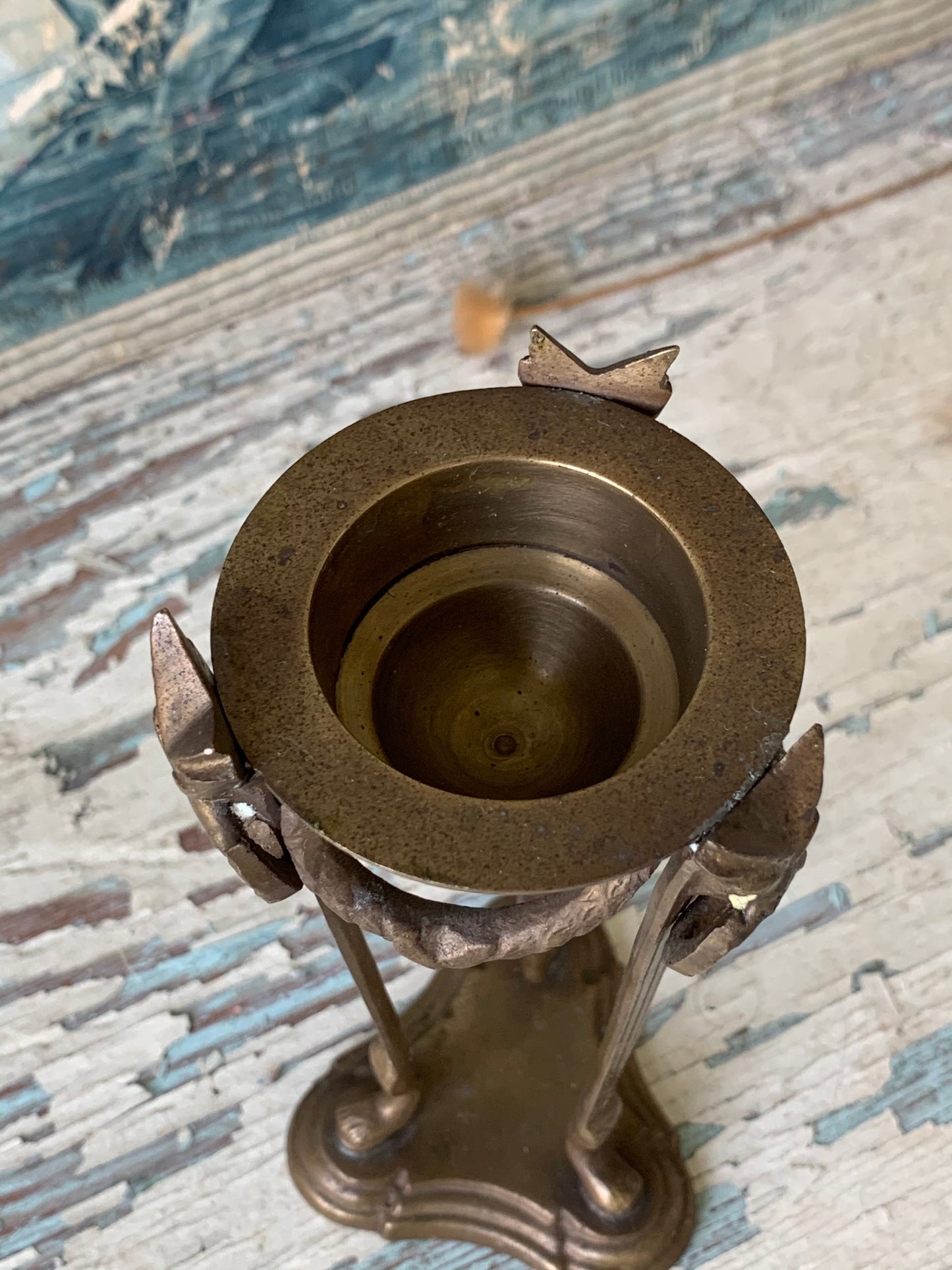 Vintage mini ram head stand
