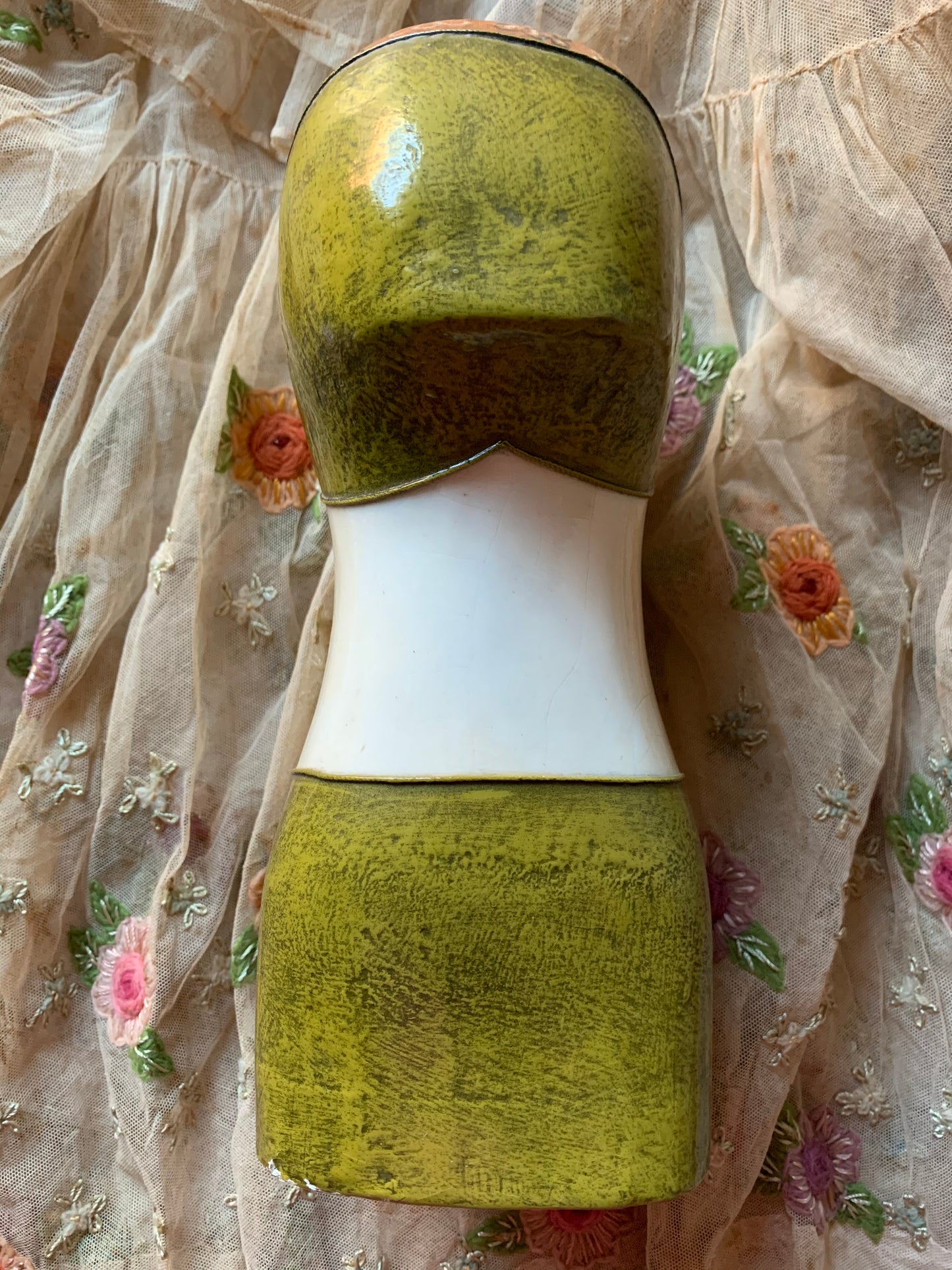 Vintage Gemma Taccogna and Fred Sexton girl bust