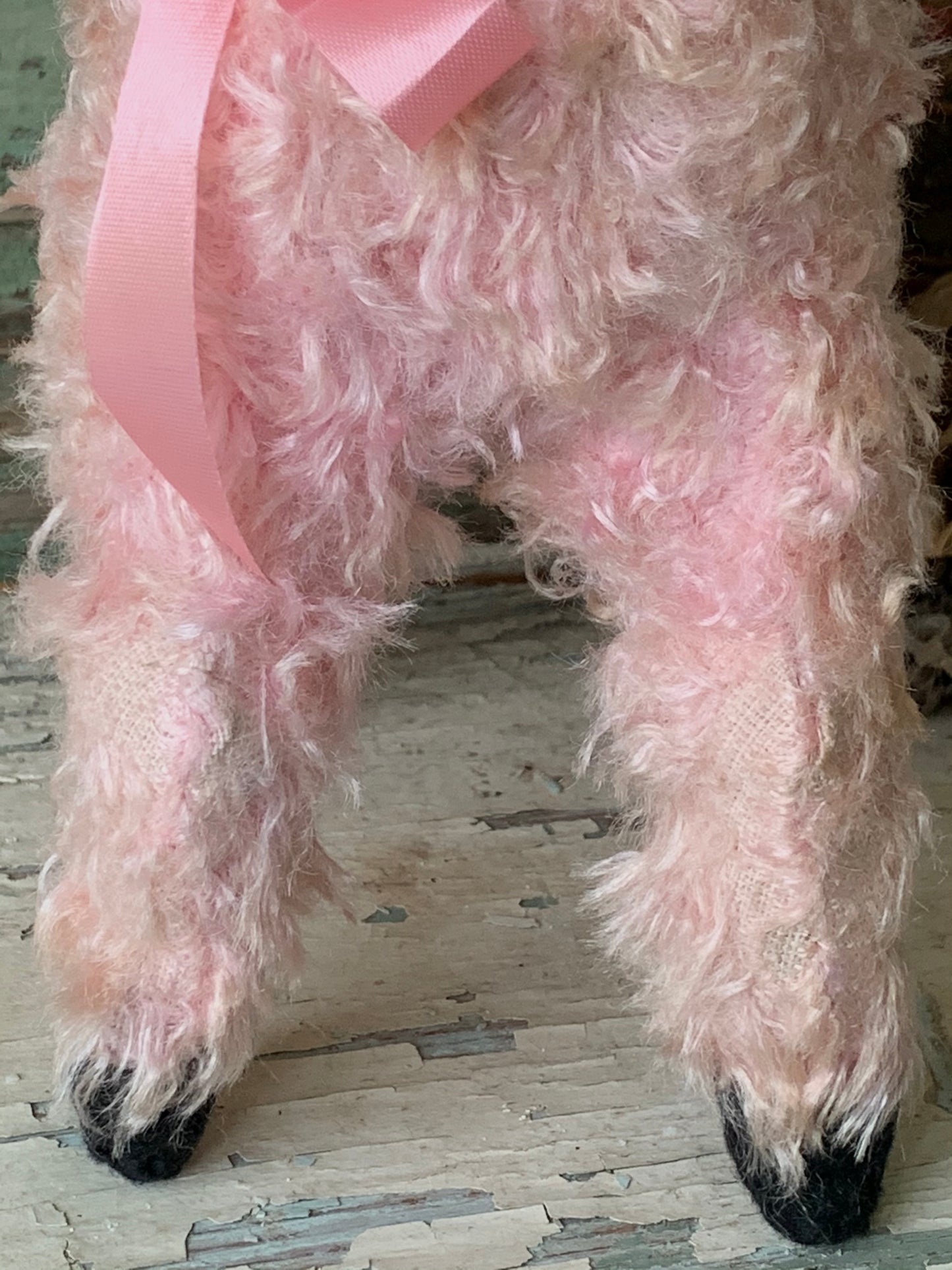 Vintage small Rushton pink lamb