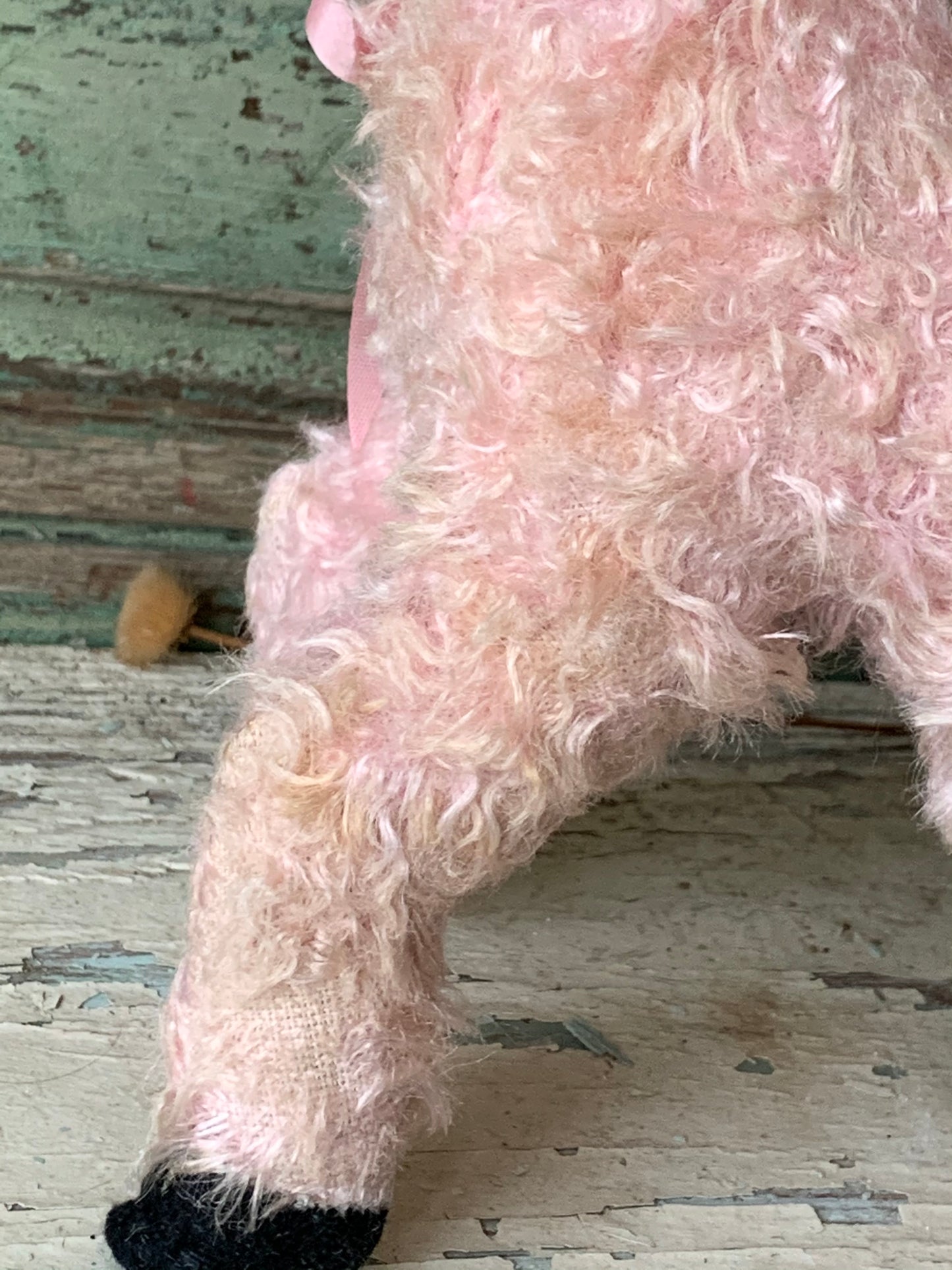 Vintage small Rushton pink lamb