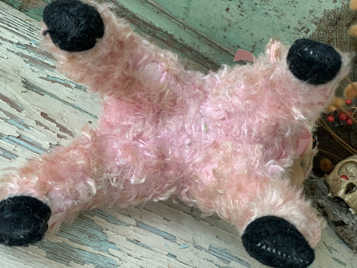 Vintage small Rushton pink lamb