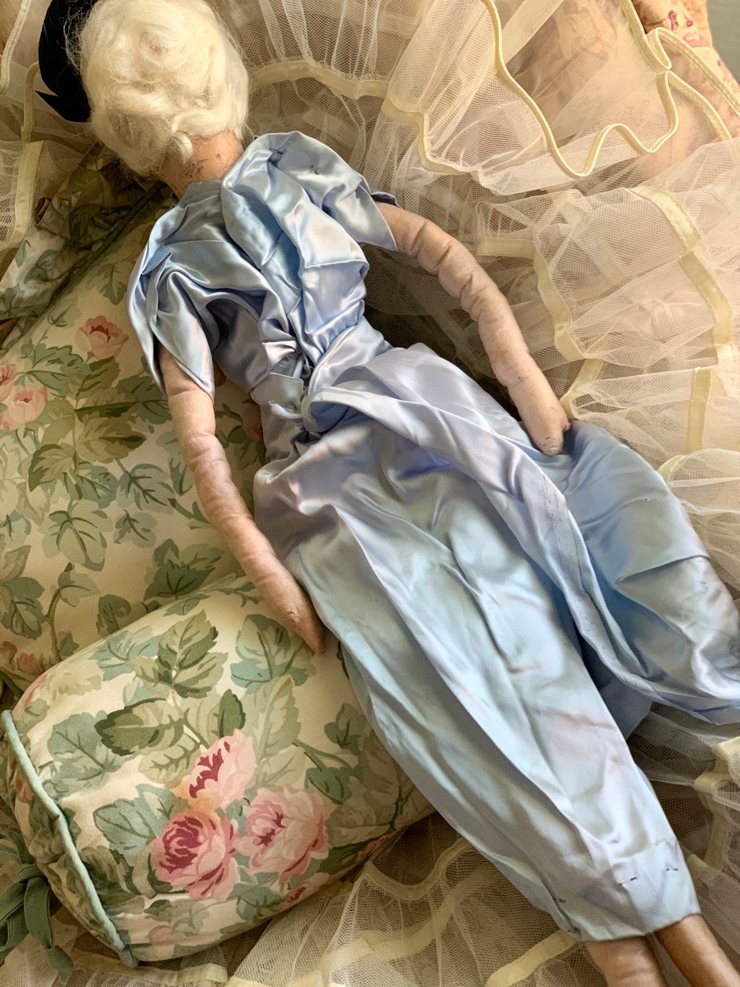 Vintage flapper boudoir doll antique bed doll