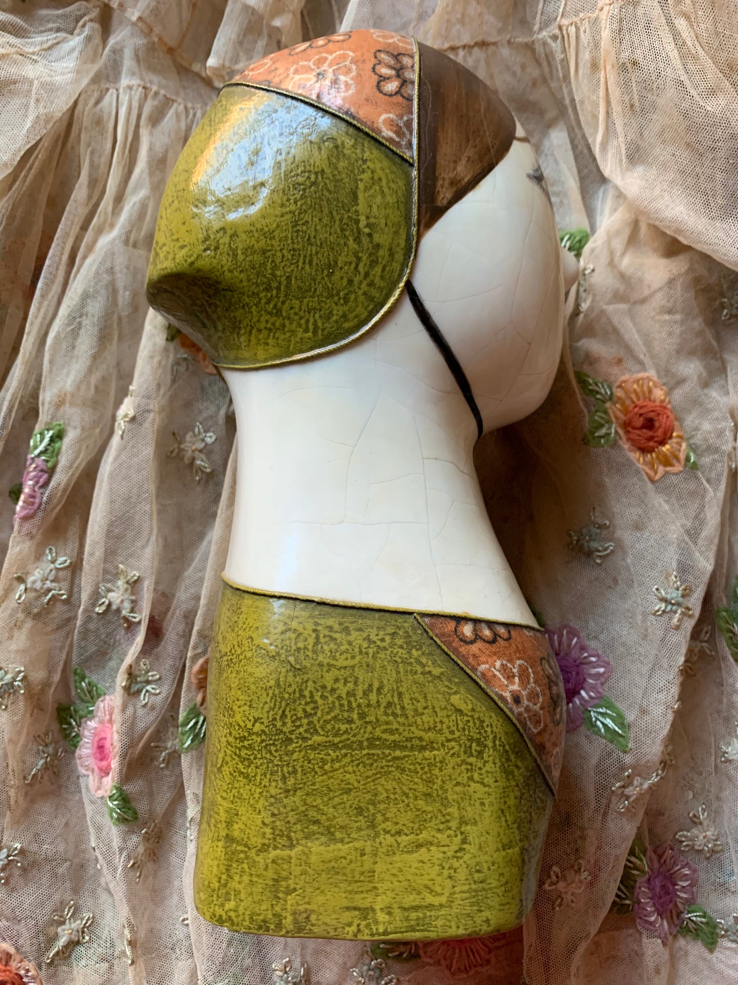 Vintage Gemma Taccogna and Fred Sexton girl bust