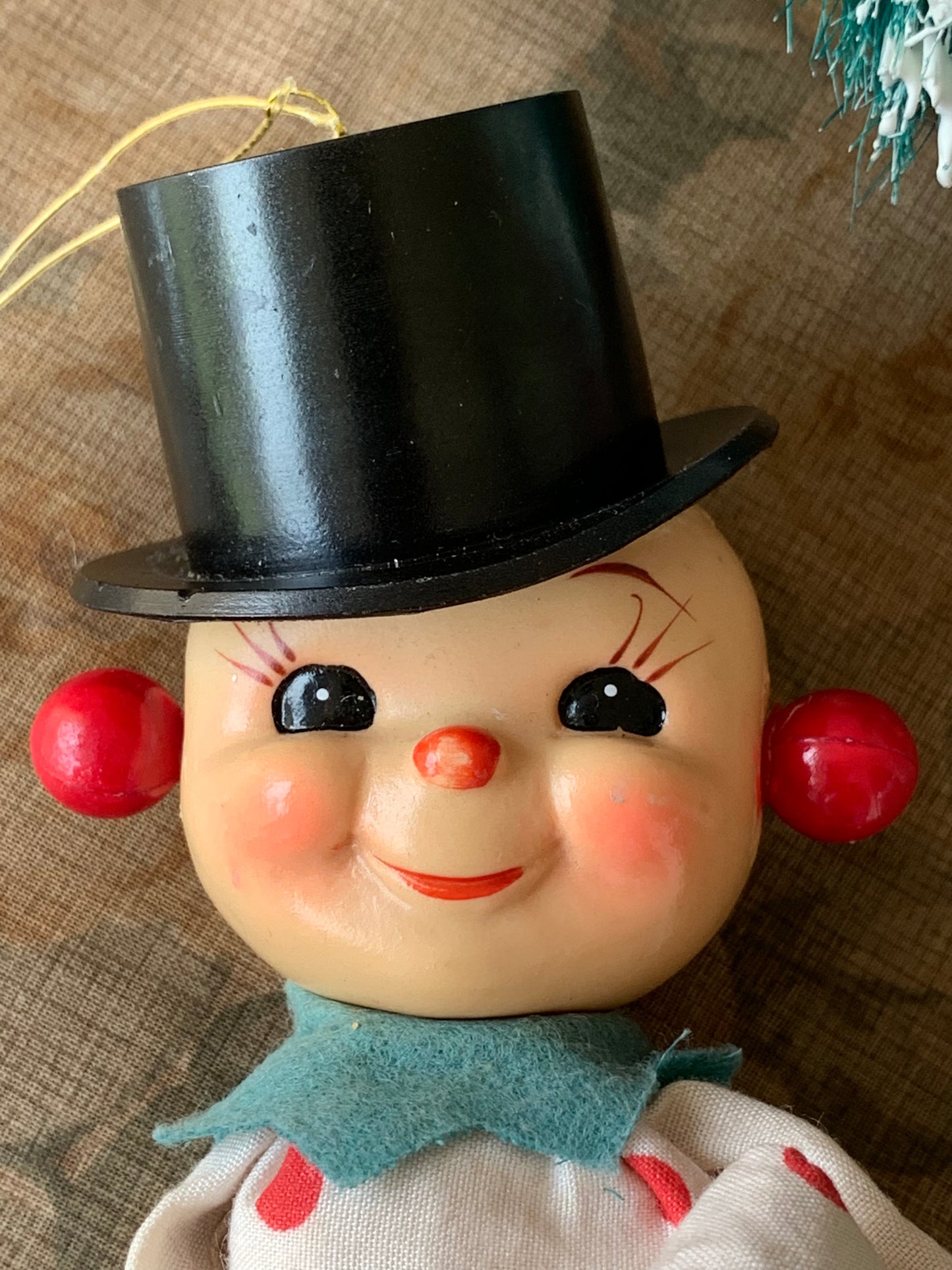Vintage snowman knee hugger