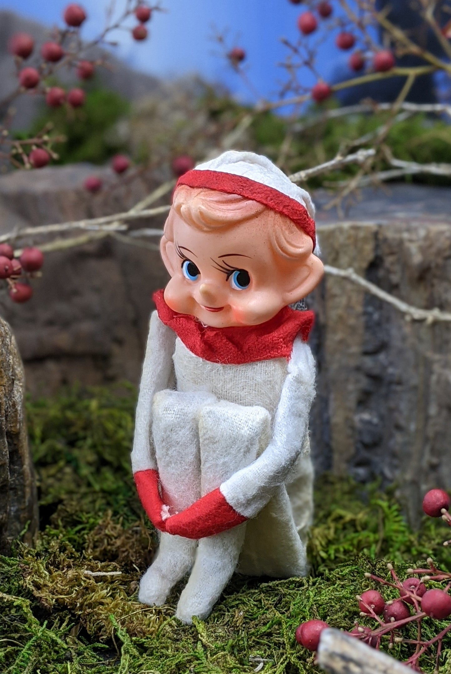 Vintage Christmas knee hugger elf