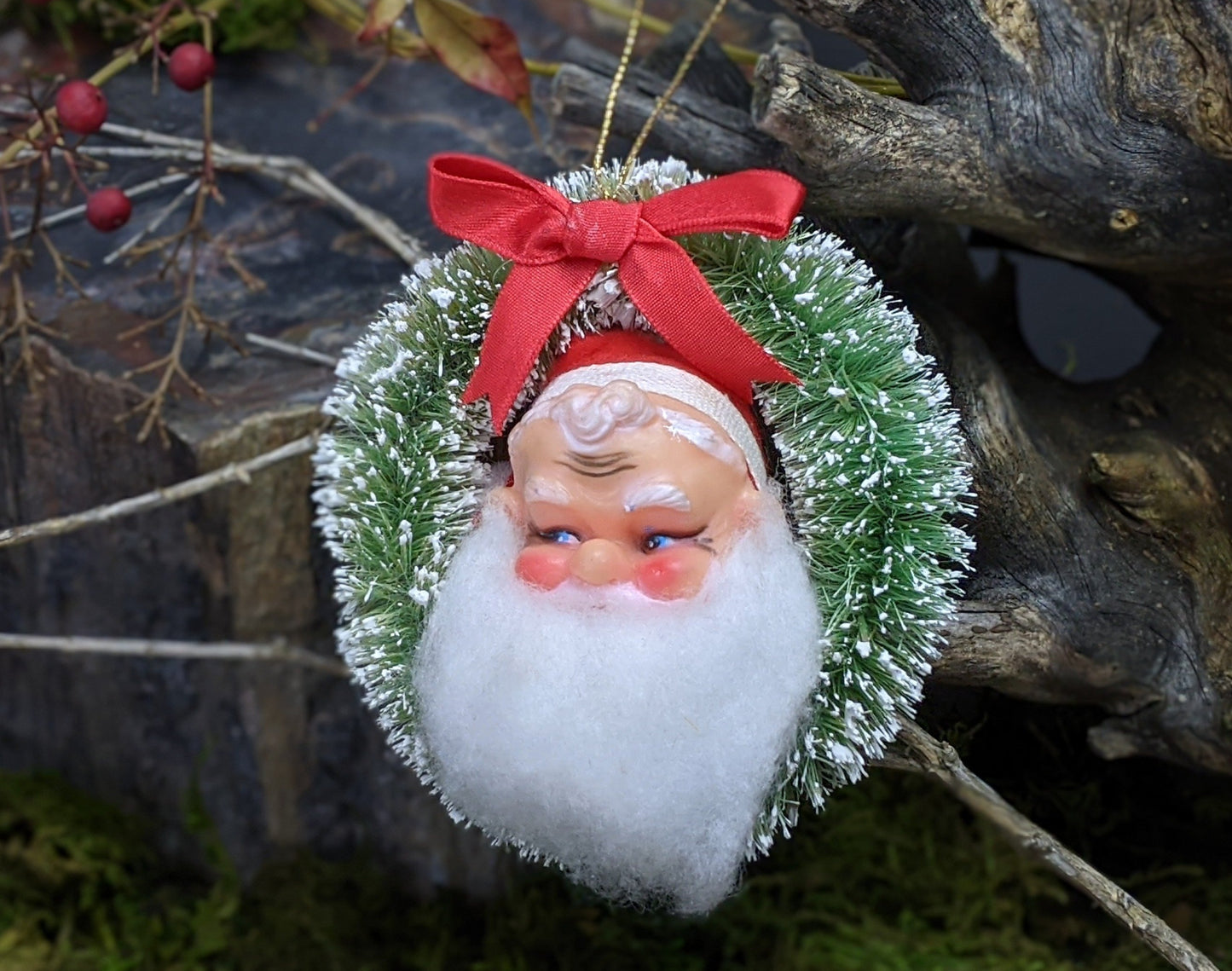 Vintage mini Santa bottle brush wreath