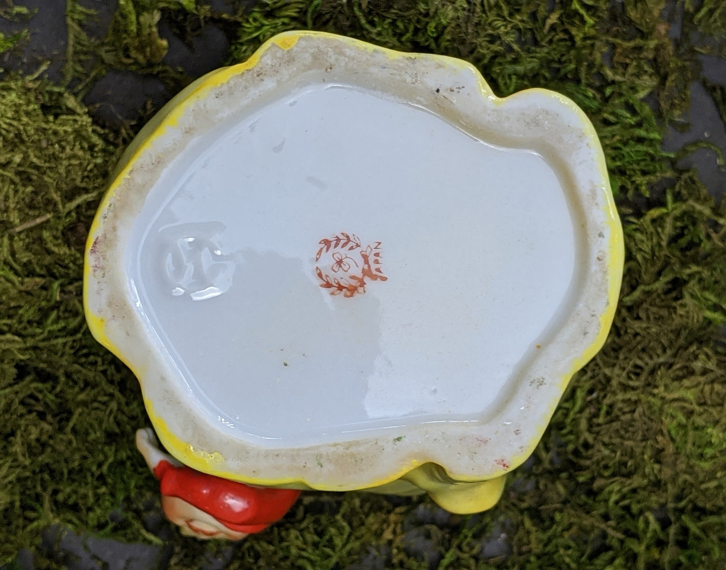 Vintage pixie devil planter