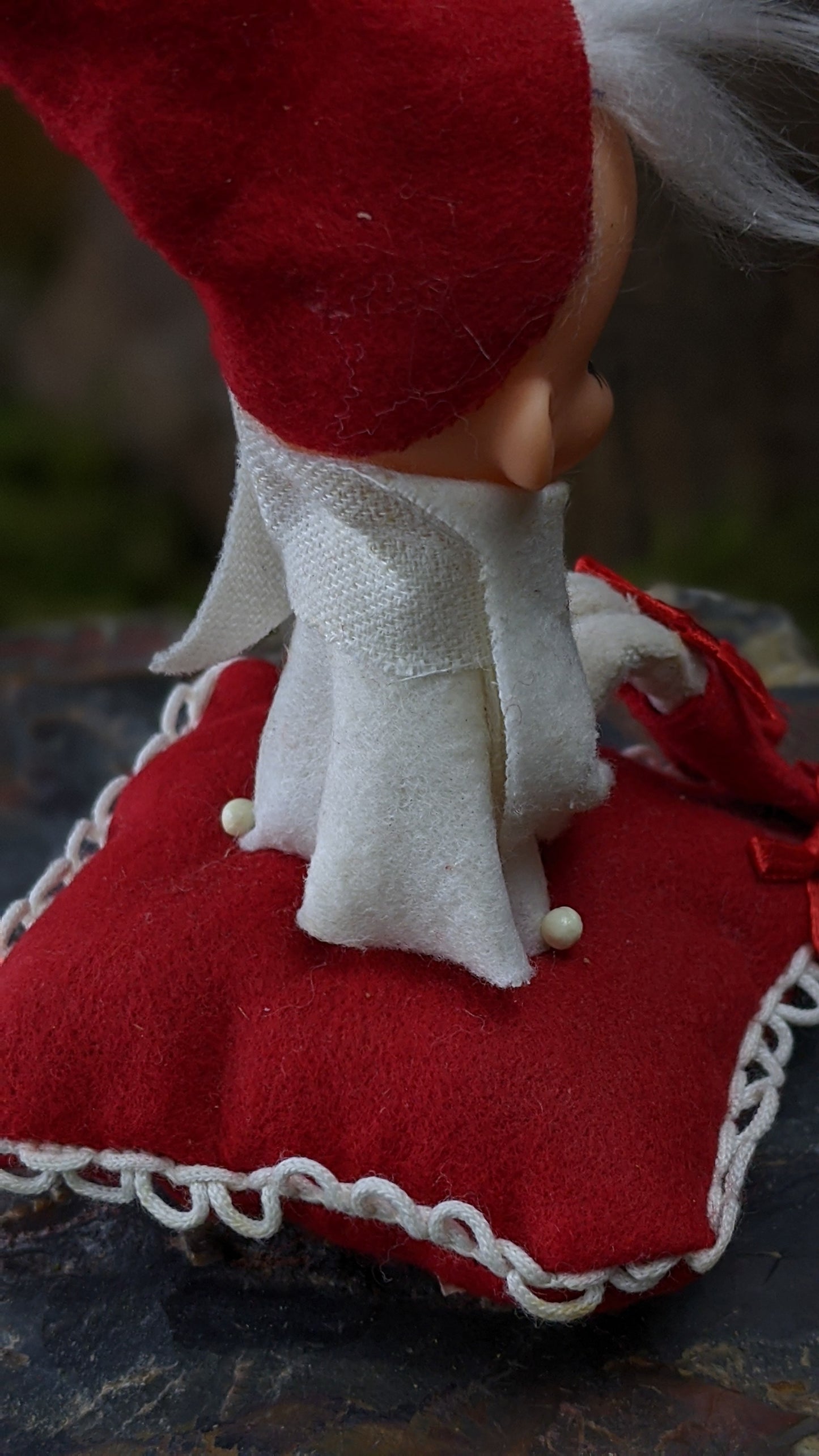 Vintage knee hugger pixie on cushion