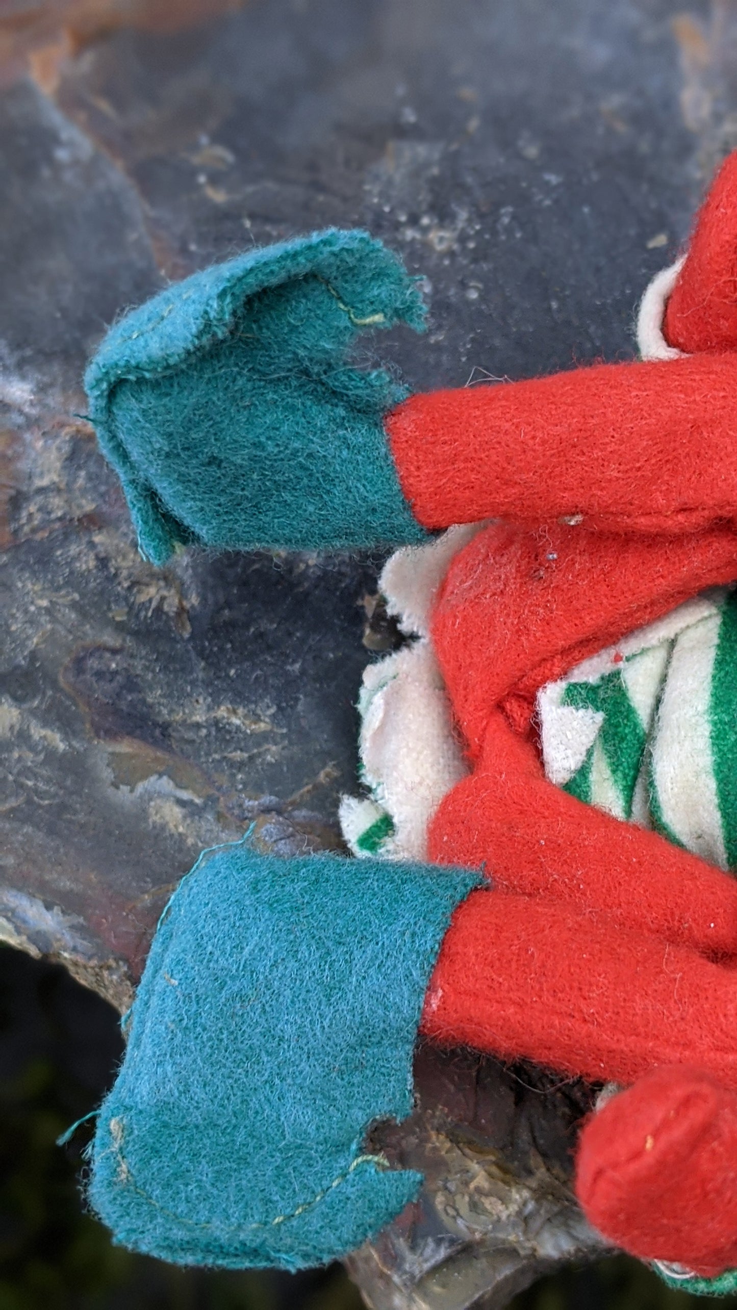 Vintage striped sleepy face knee hugger elf