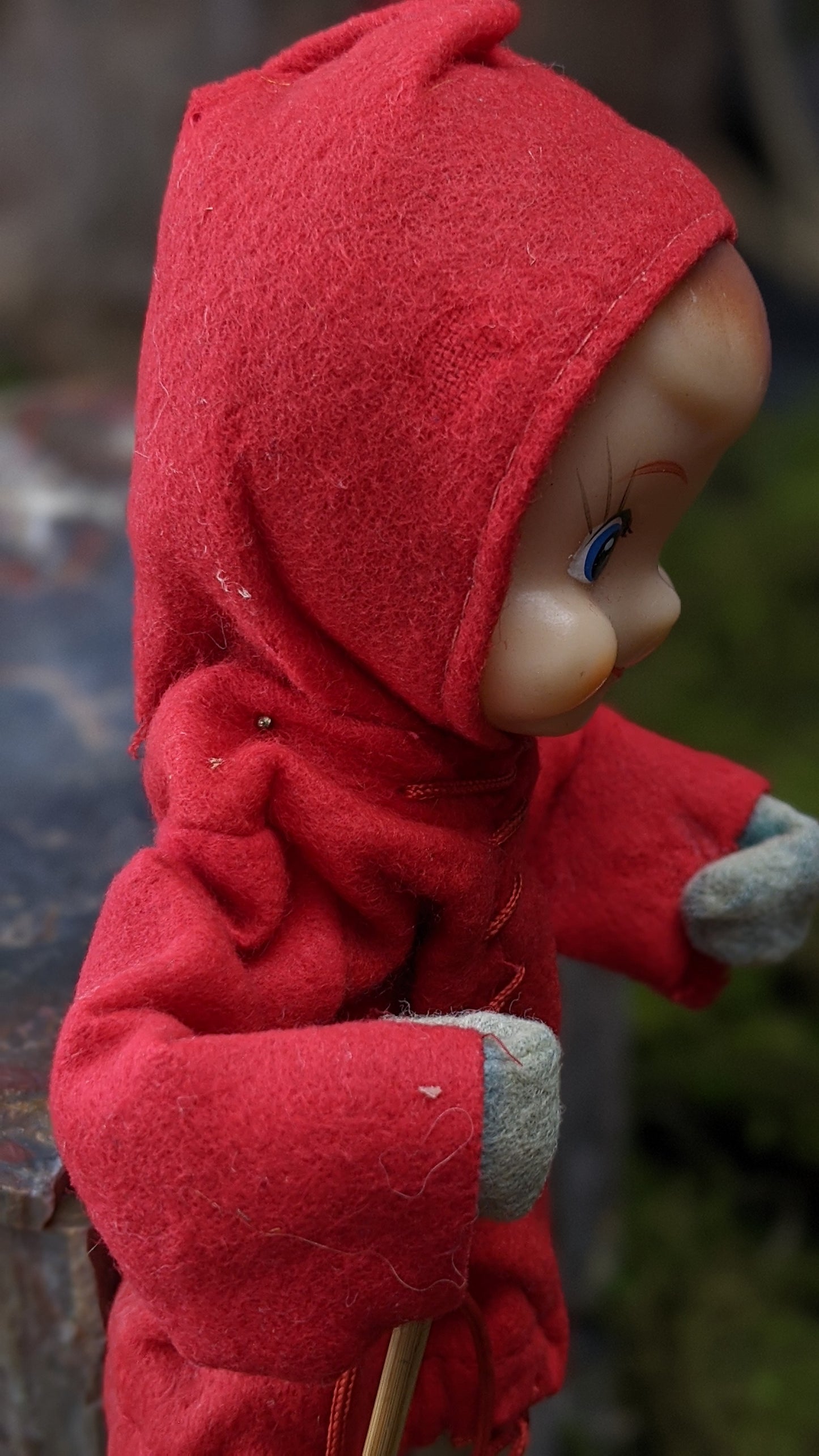 Vintage pixie elf skier