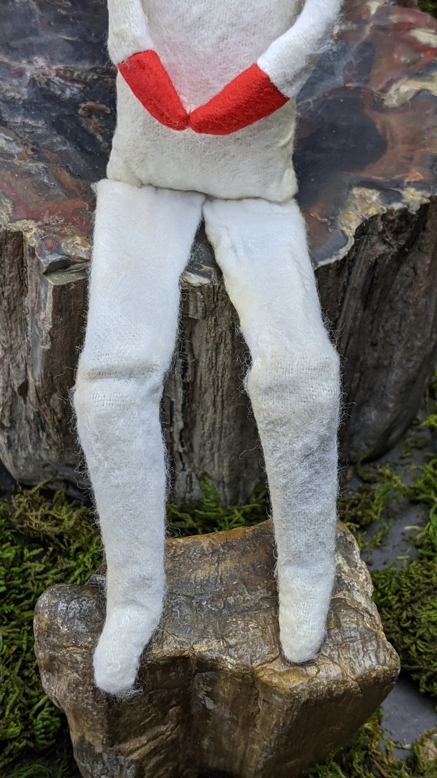 Vintage Christmas knee hugger elf