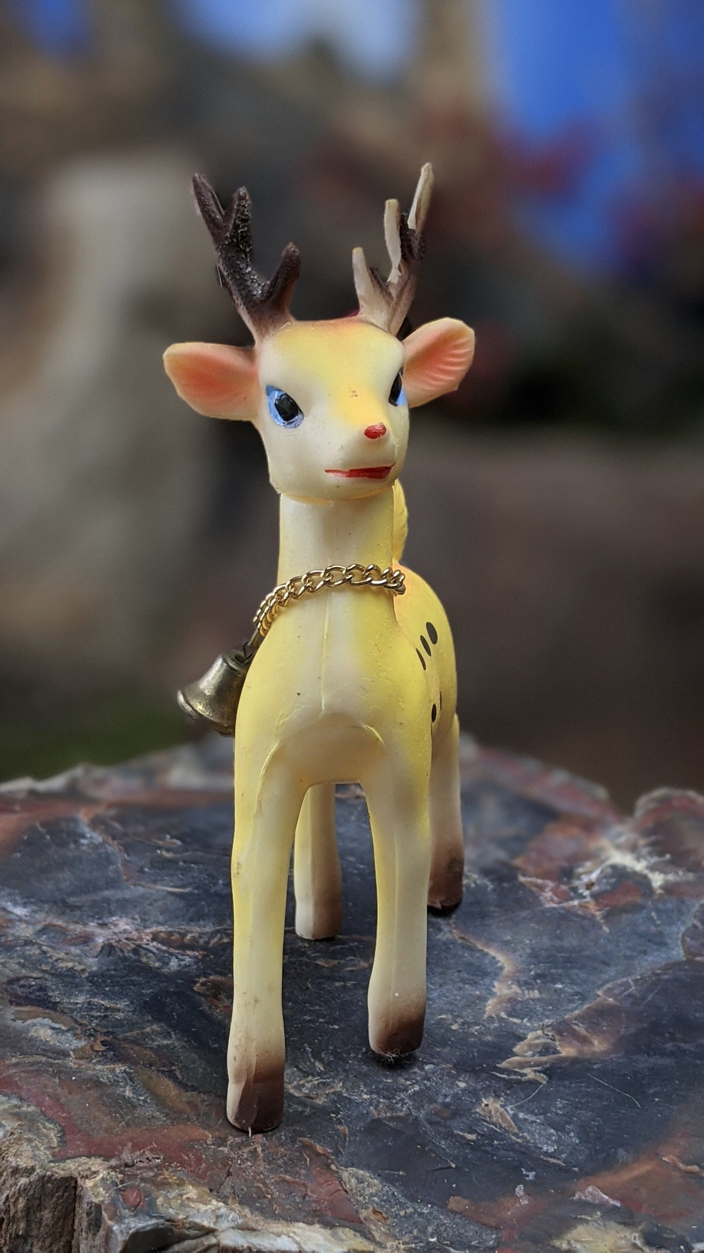 Vintage yellow Christmas reindeer