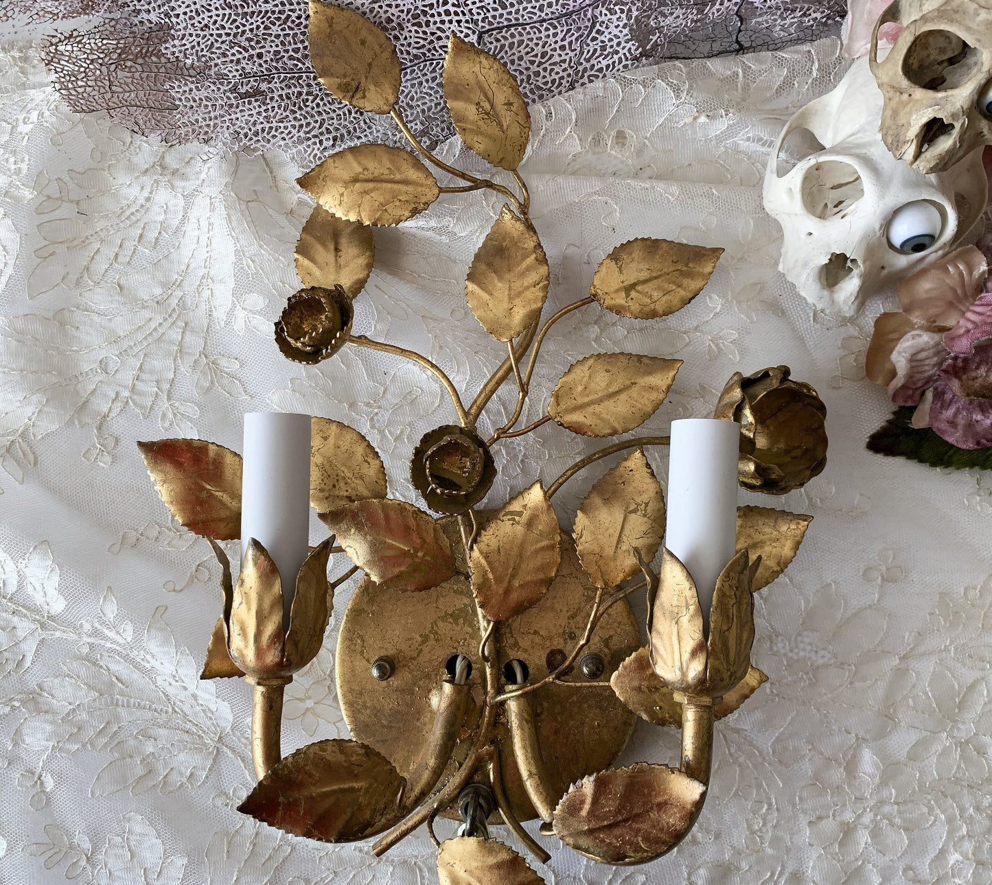 Vintage petite gold Italian toleware wall sconce light