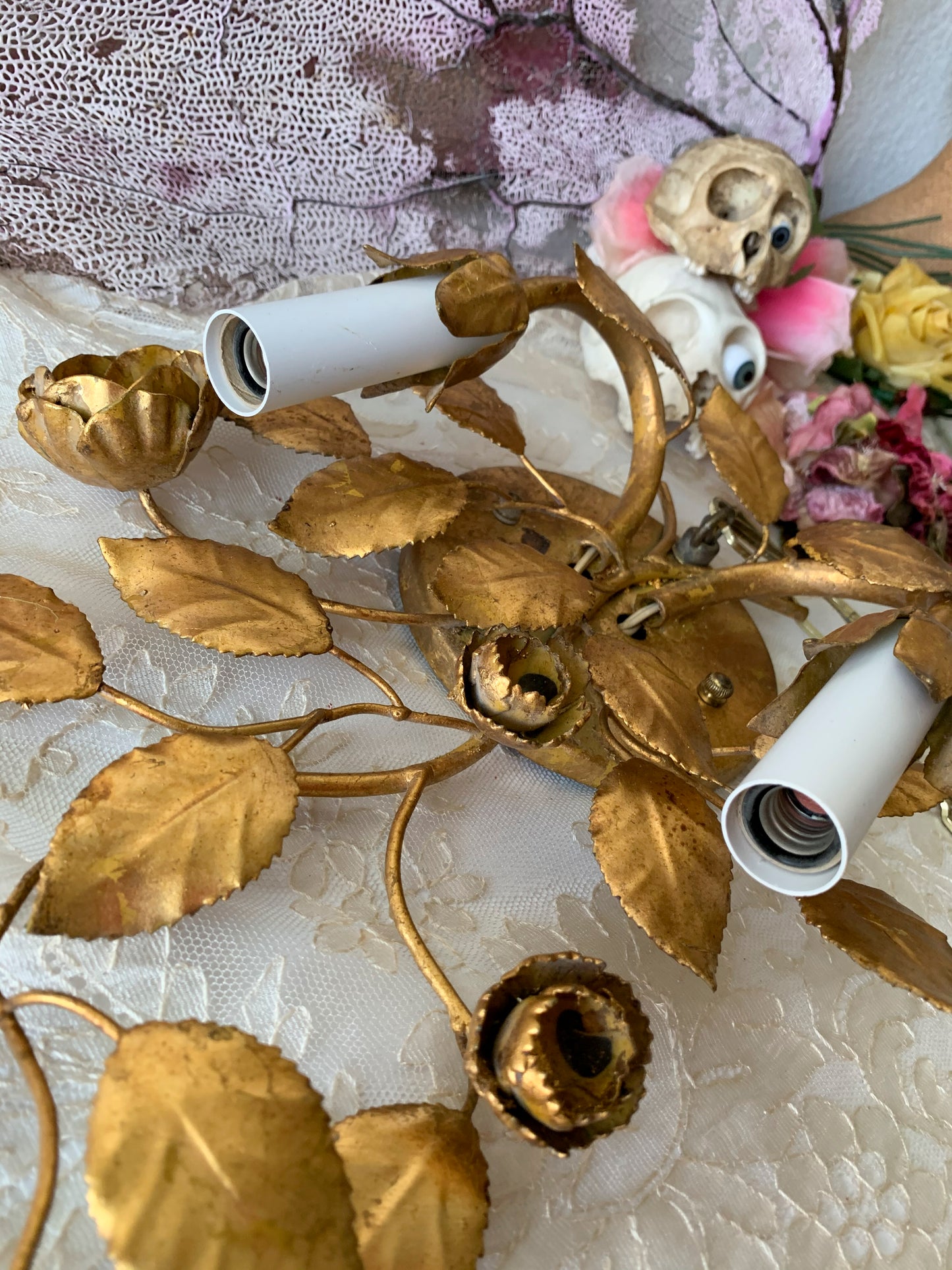 Vintage petite gold Italian toleware wall sconce light