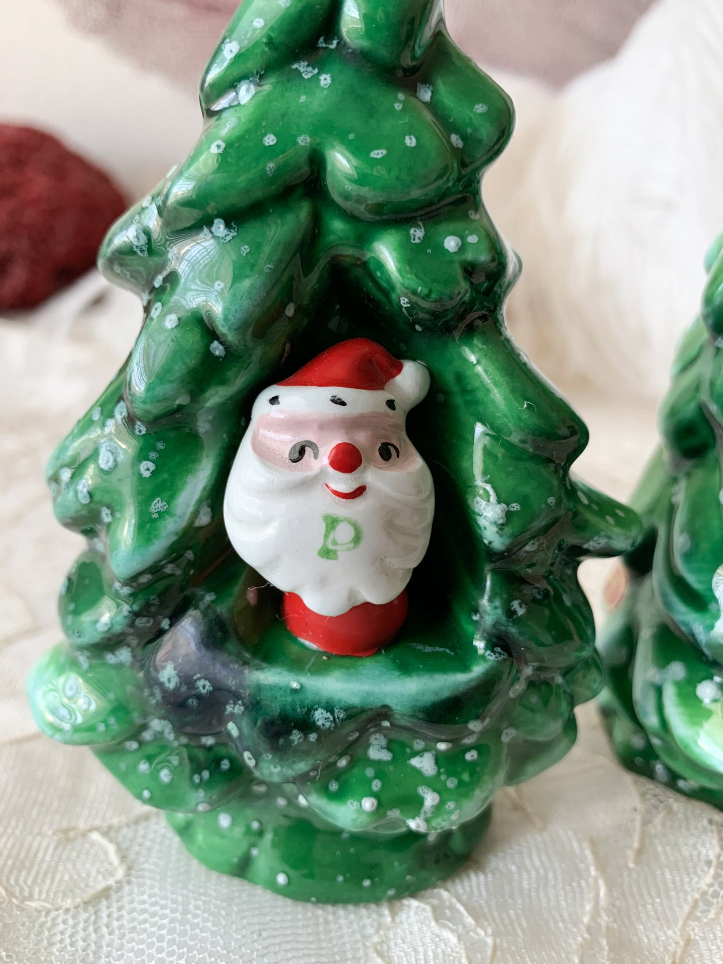 Vintage pair Holt Howard 60s Christmas tree Santa shakers