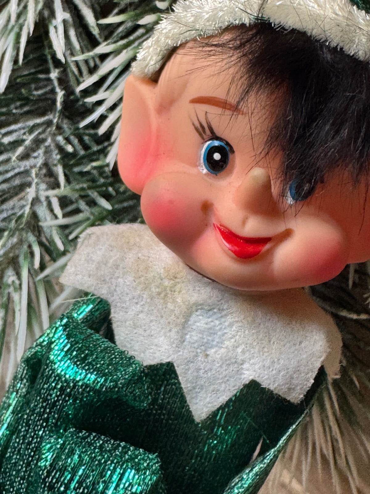Vintage knee hugger Christmas elf pixie