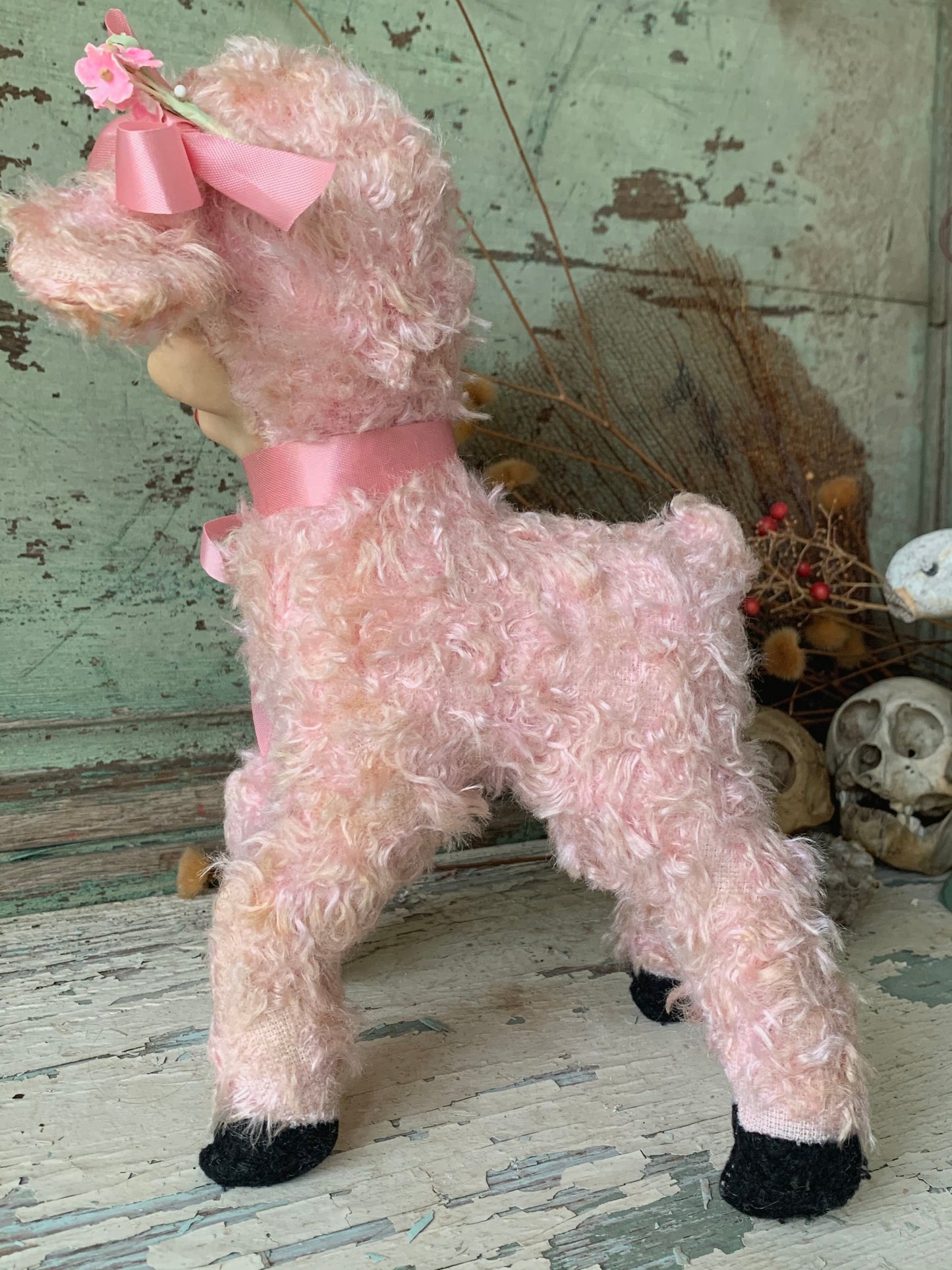 Vintage small Rushton pink lamb