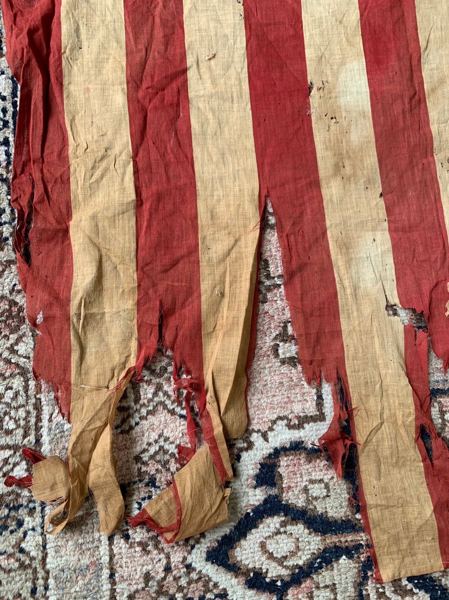 Vintage tattered old 48 star USA flag