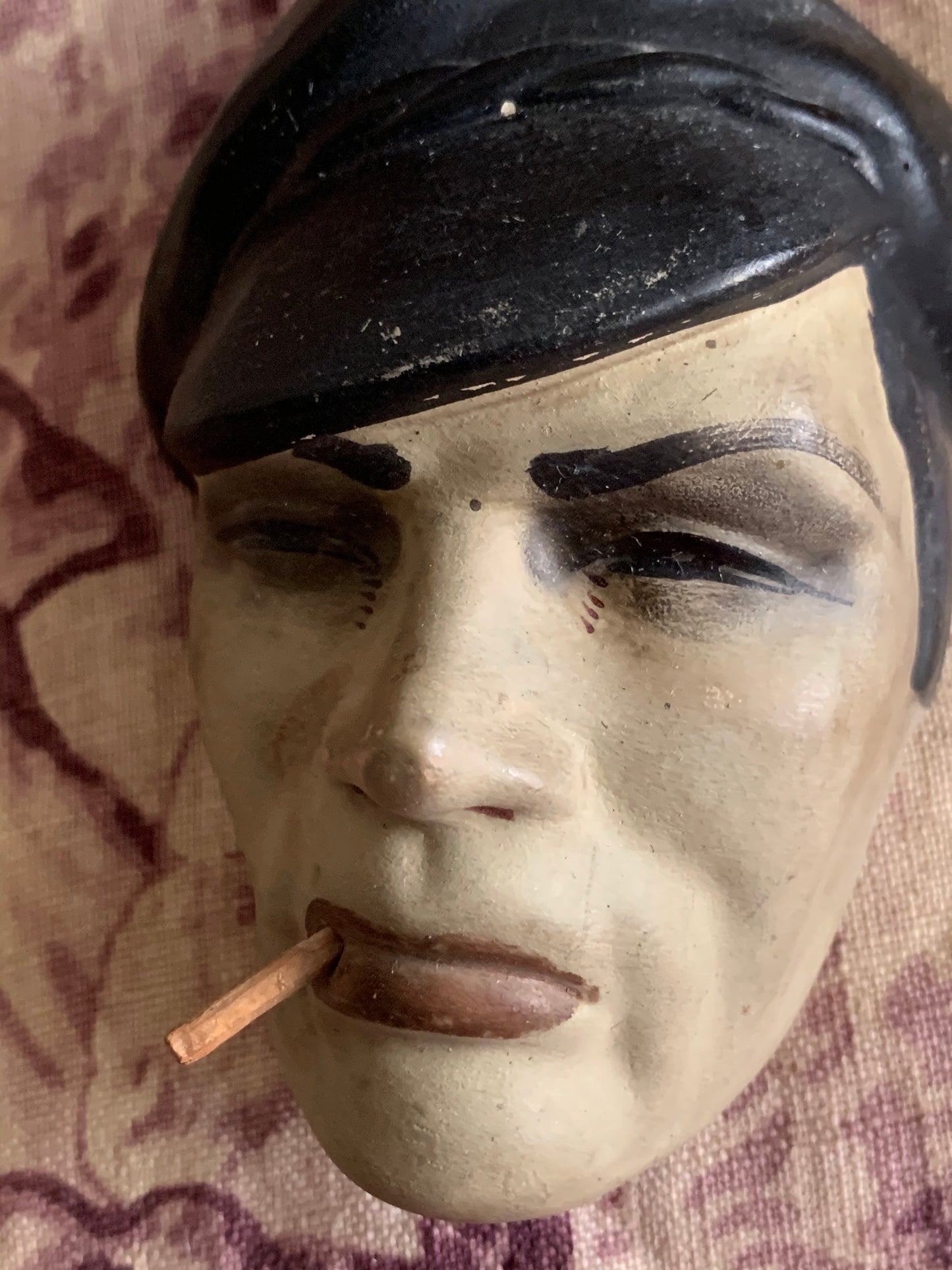 Vintage mini smoker pottery face