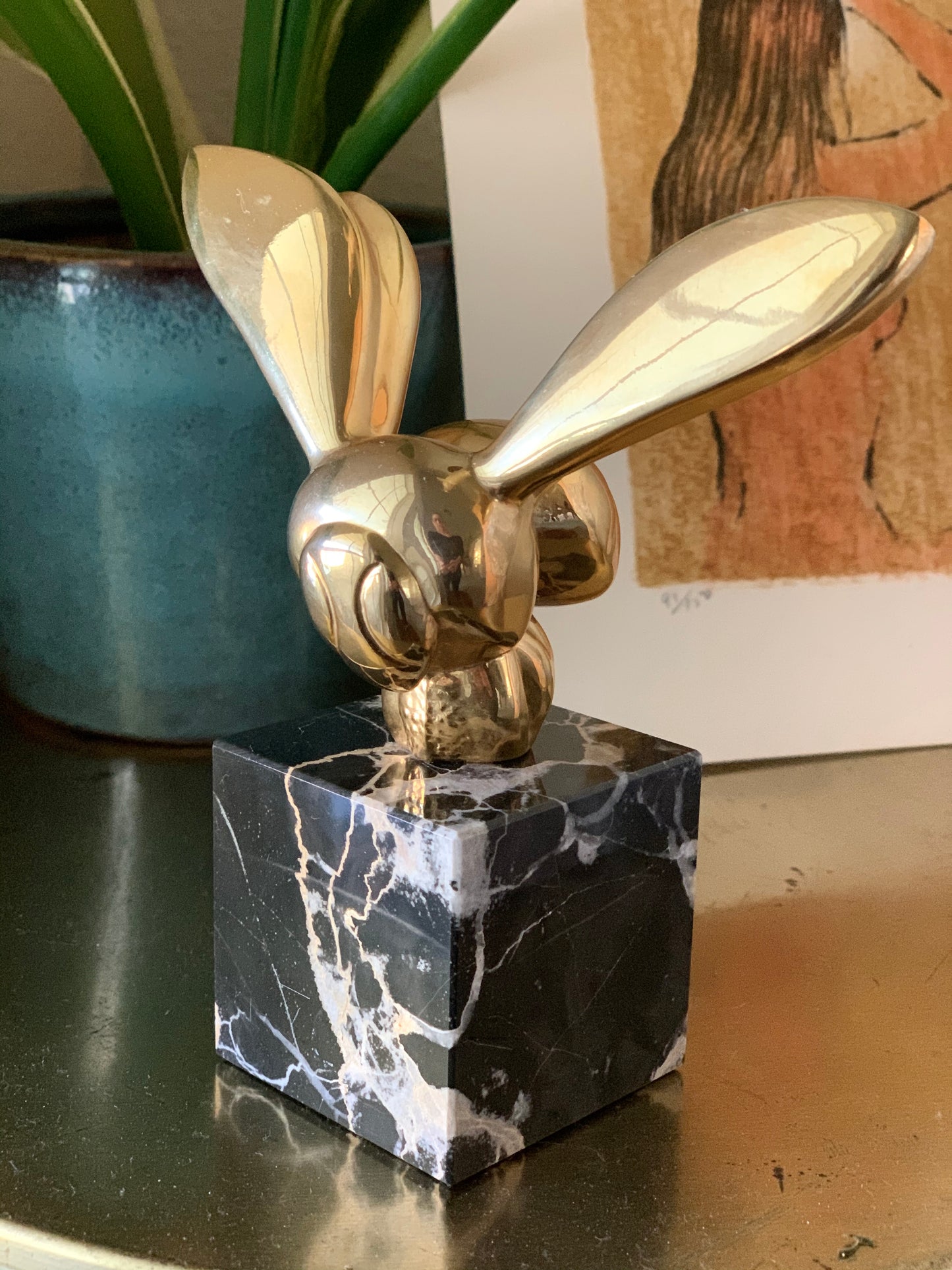 Vintage Lachaise bee statuette