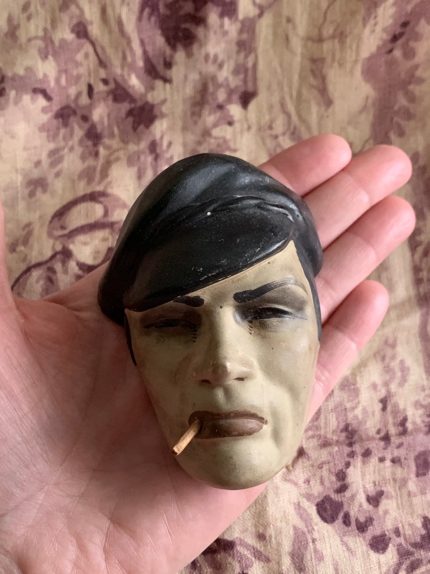 Vintage mini smoker pottery face