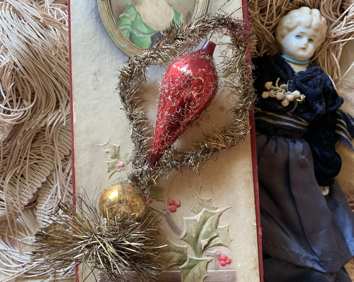 Antique tinsel wire wrapped glass Christmas ornament โ SAD ROSETTA