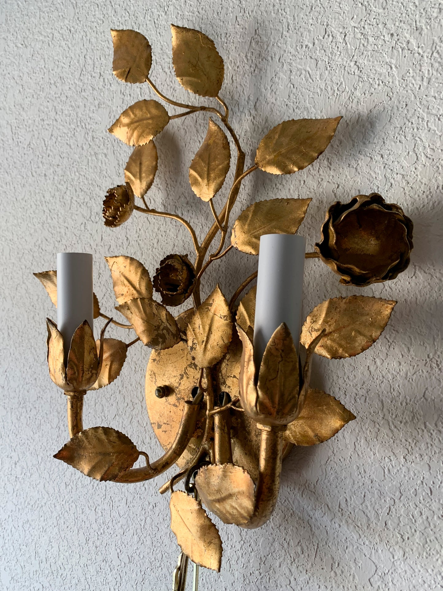 Vintage petite gold Italian toleware wall sconce light